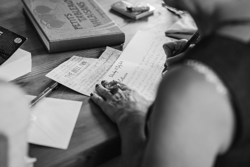 hands writting, invitation, typography-2110452.jpg